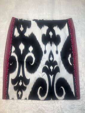 NWT White House black market mini skirt